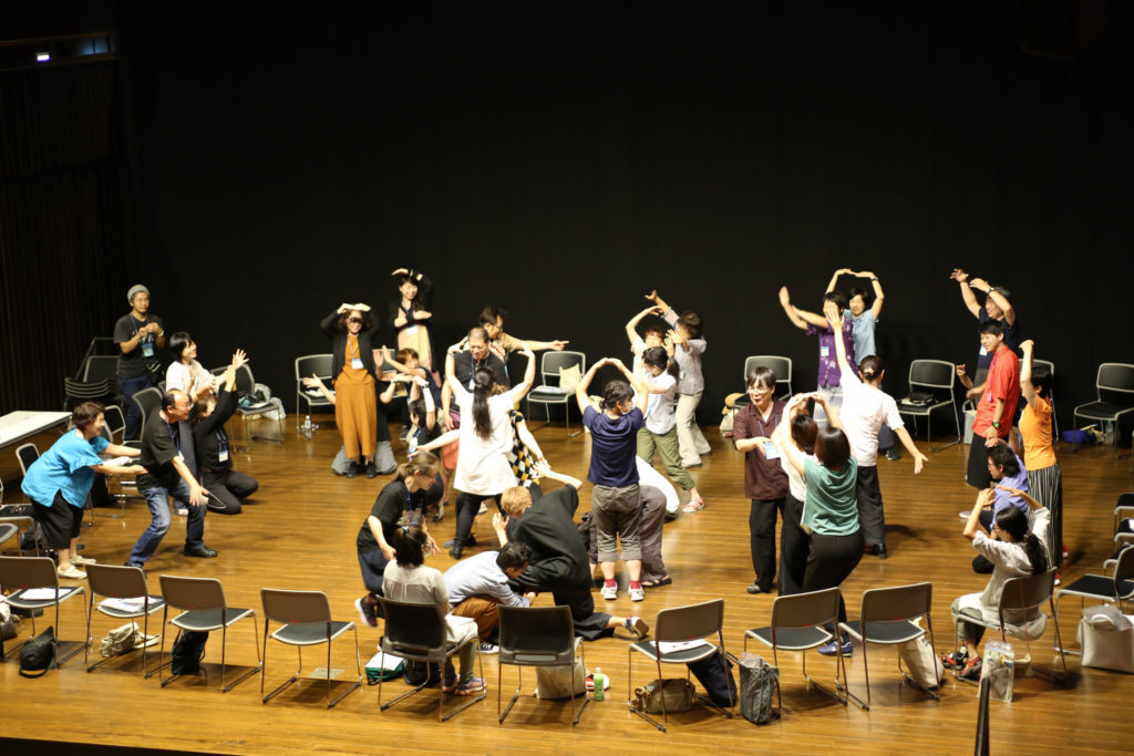 2019年上田大会の様子（読み聞かせワークショップ「読み聞かせを演劇してみよう」）
