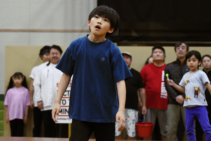 稽古場でのパフォーマンス披露の様子
