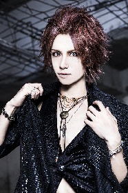 匿名配送❣️己龍　Royz コドモドラゴン Tシャツ　タオル 匿名配送❣️己龍 Royz コドモドラゴン Tシャツ タオル