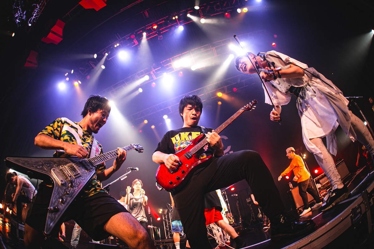 TOTALFAT：Photo by かわどう