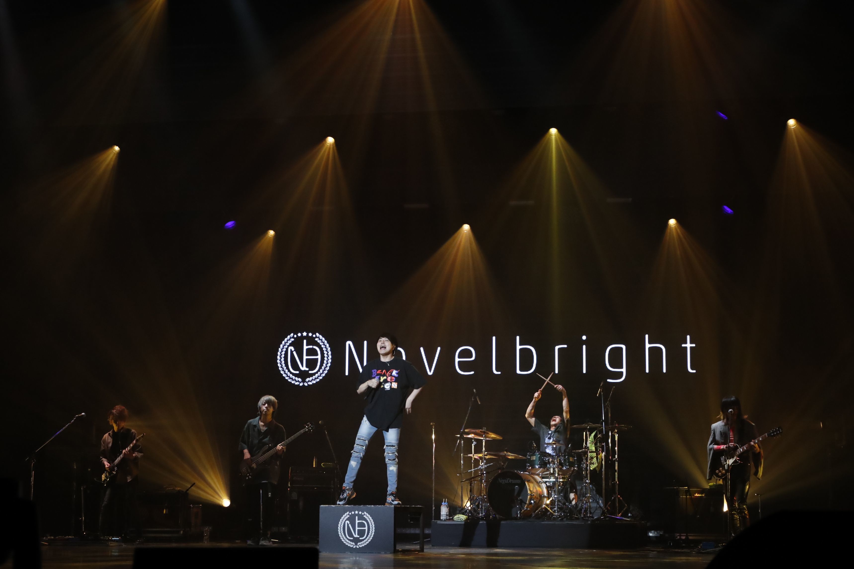 Novelbright