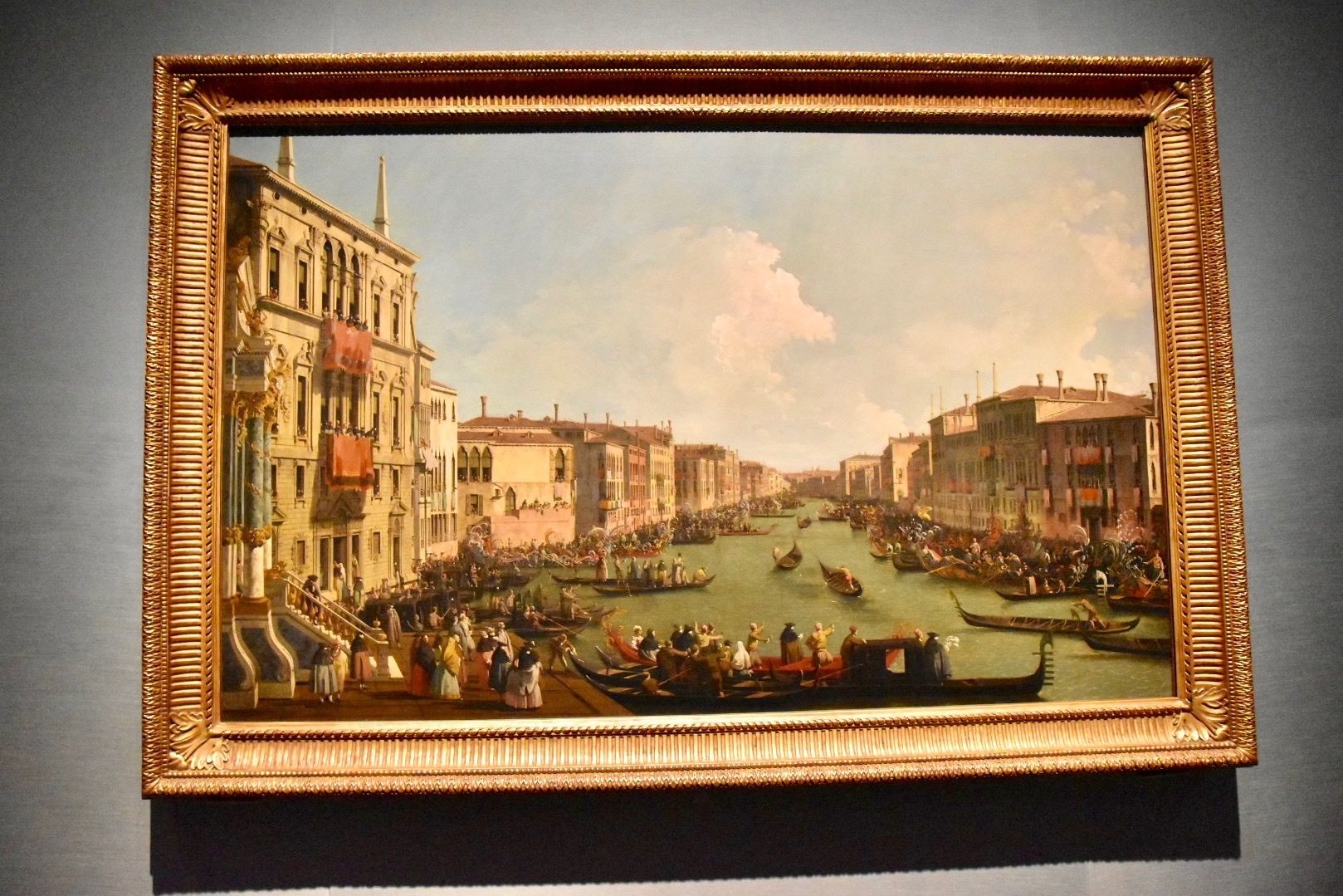 カナレット（本名ジョヴァンニ・アントニオ・カナル）《ヴェネツィア：大運河のレガッタ》1735年頃