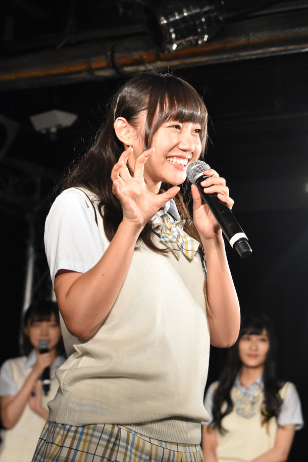 薮下柊。写真は8月5日に東京・タワーレコード渋谷店B1F CUTUP STUDIOで行われたシングル「僕はいない」の発売記念イベントの様子。