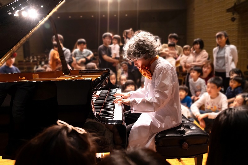 「ピアノ解説コーナー」ピアじいのピアノ解説