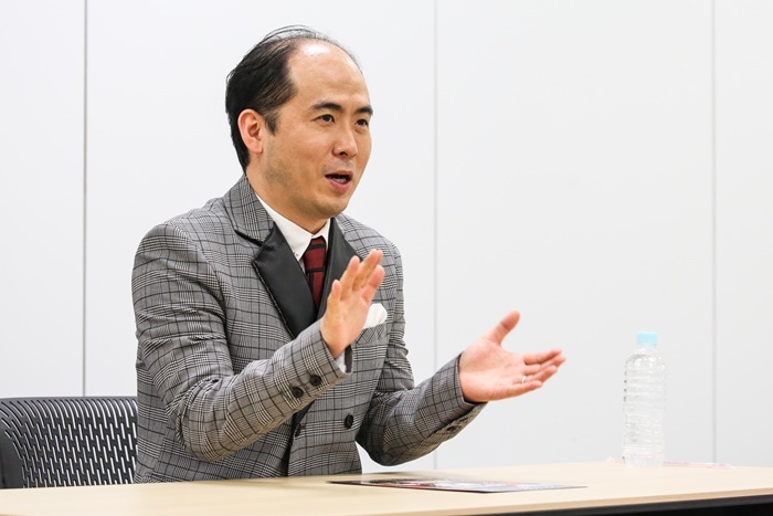 斎藤司（トレンディエンジェル）。 撮影＝田浦ボン