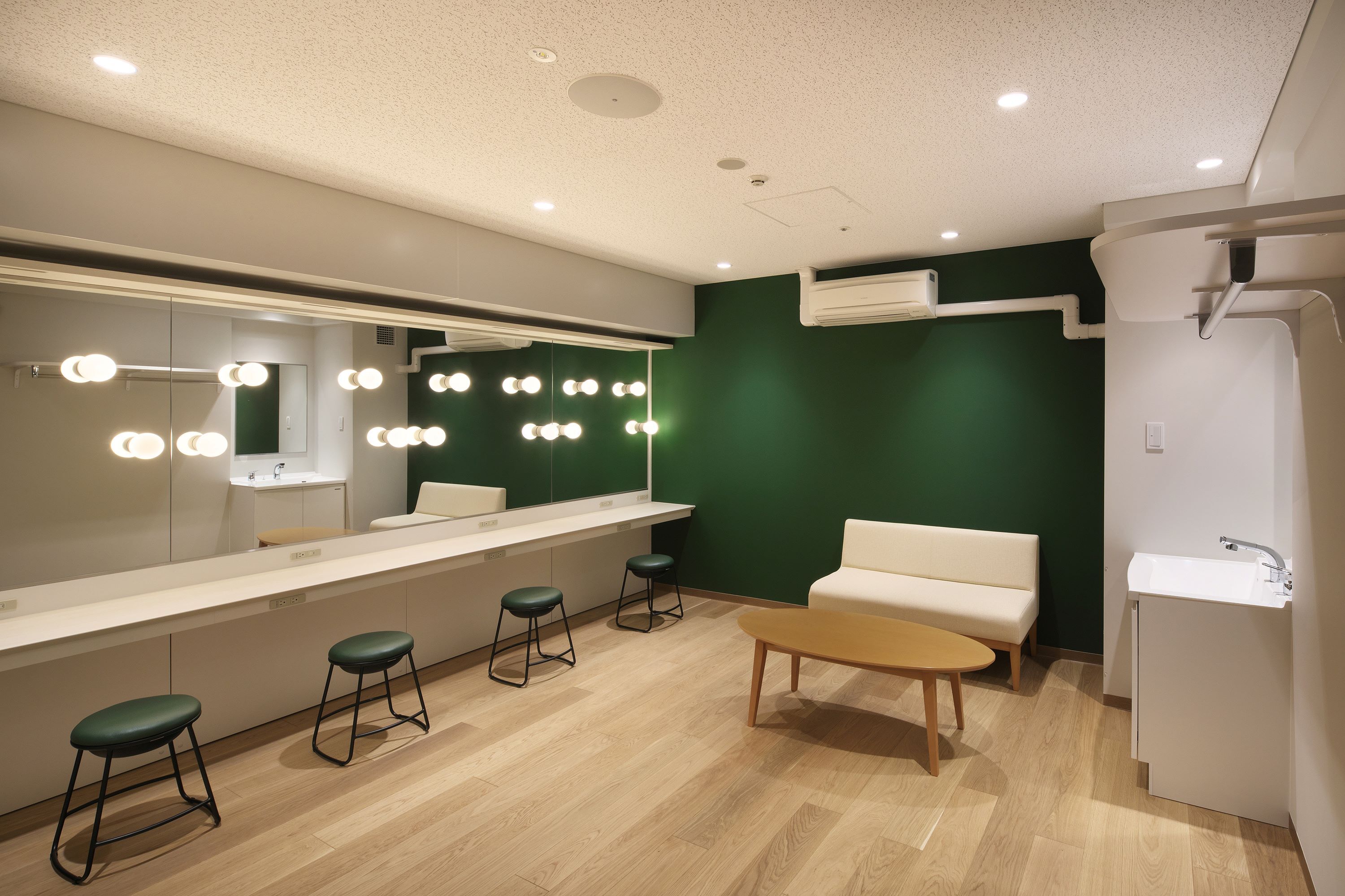楽屋