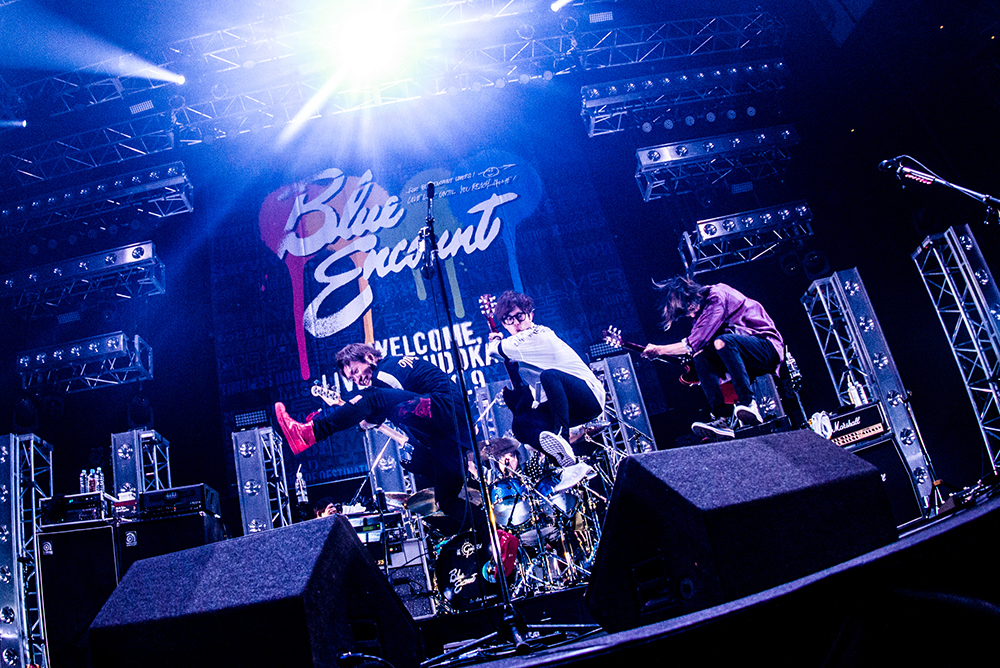 BLUE ENCOUNT 撮影＝浜野カズシ