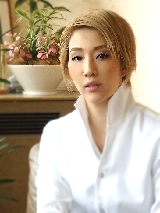 紅ゆずる