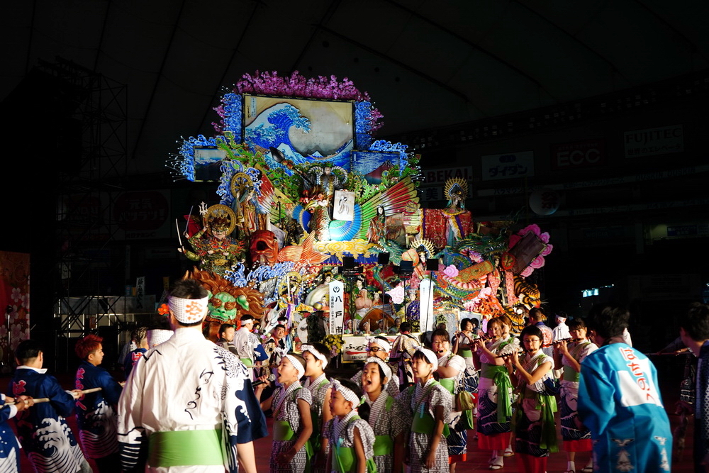 「八戸三社大祭」