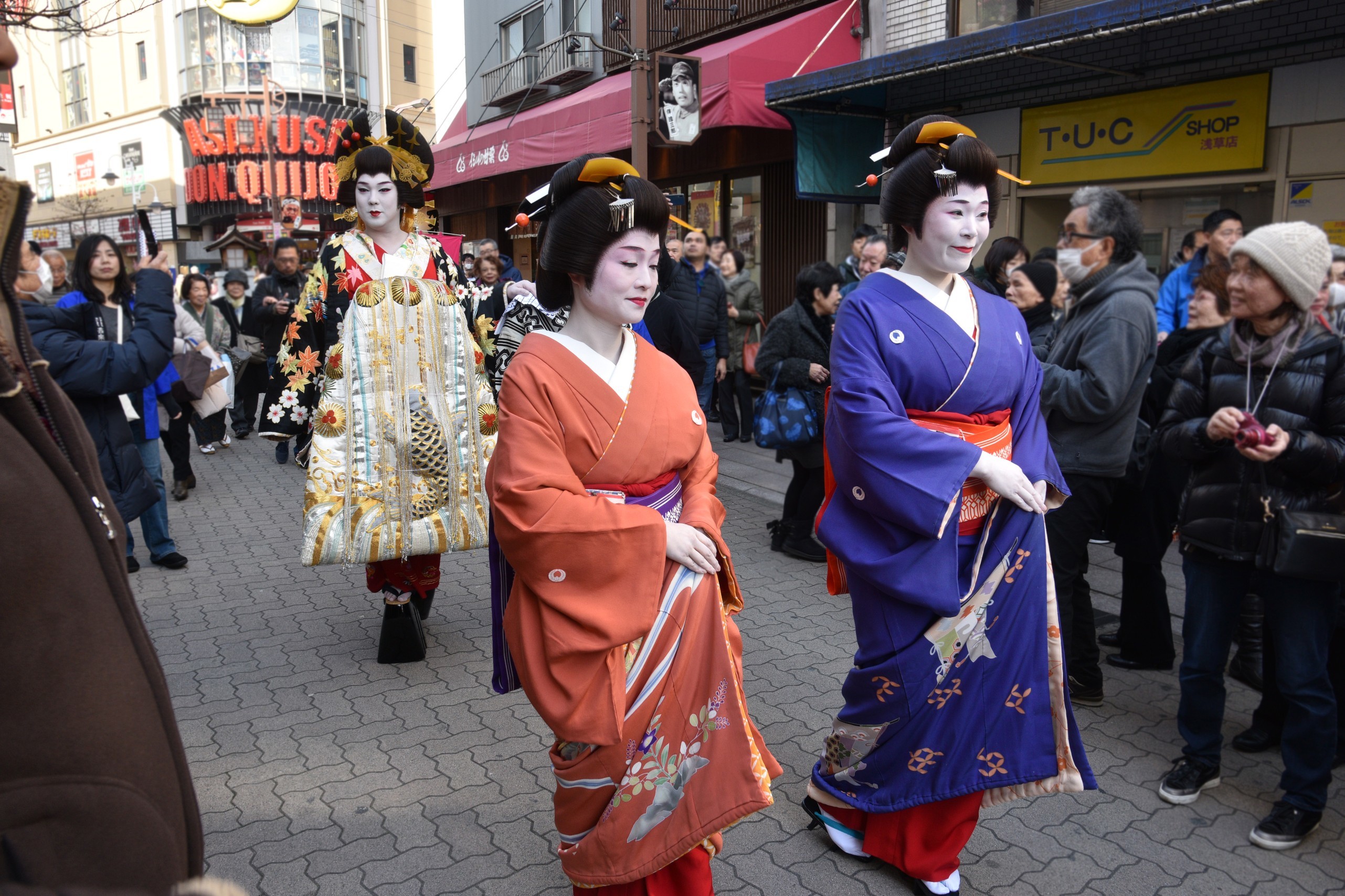 竜小太郎練り歩き