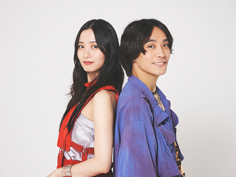 （左から）木下晴香、平間壮一