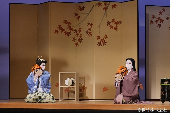 『綾の鼓』（あやのつづみ）