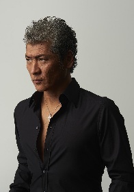 永井豪も絶賛、吉川晃司が書き下ろした『劇場版 マジンガーZ』テーマ曲のスペシャルMV公開