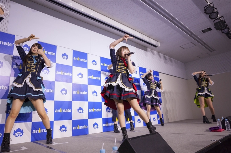 i☆Ris Photo by：KOSUKE USHIZIMA