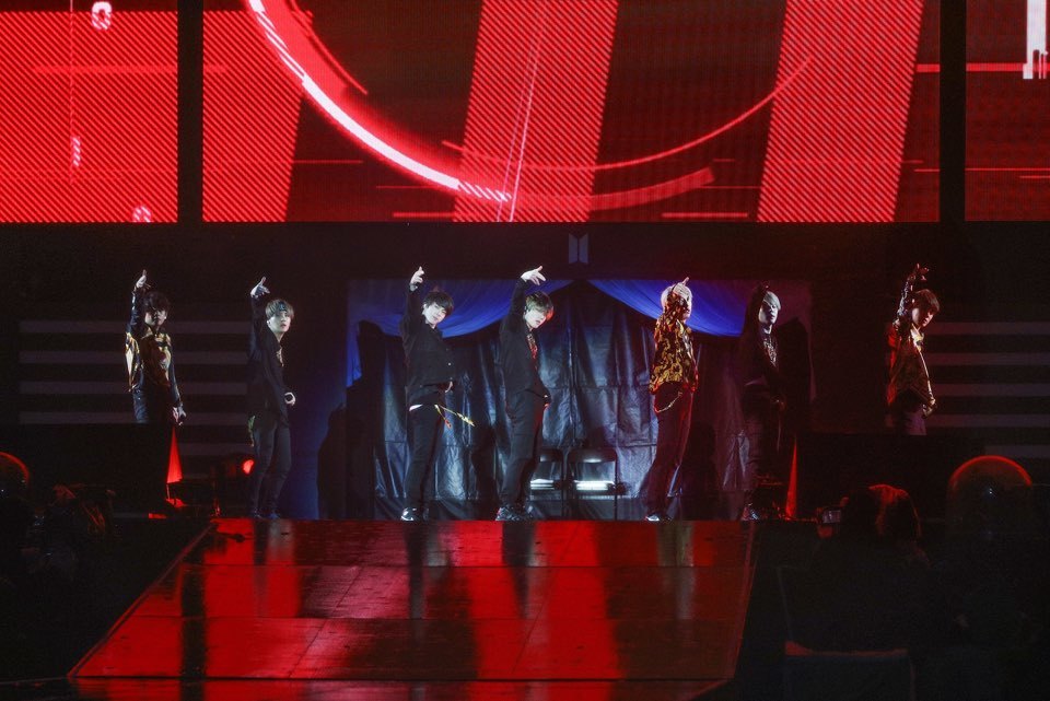 BTS、ファンミーティングが京セラドーム大阪で幕 シングル「Lights」を 