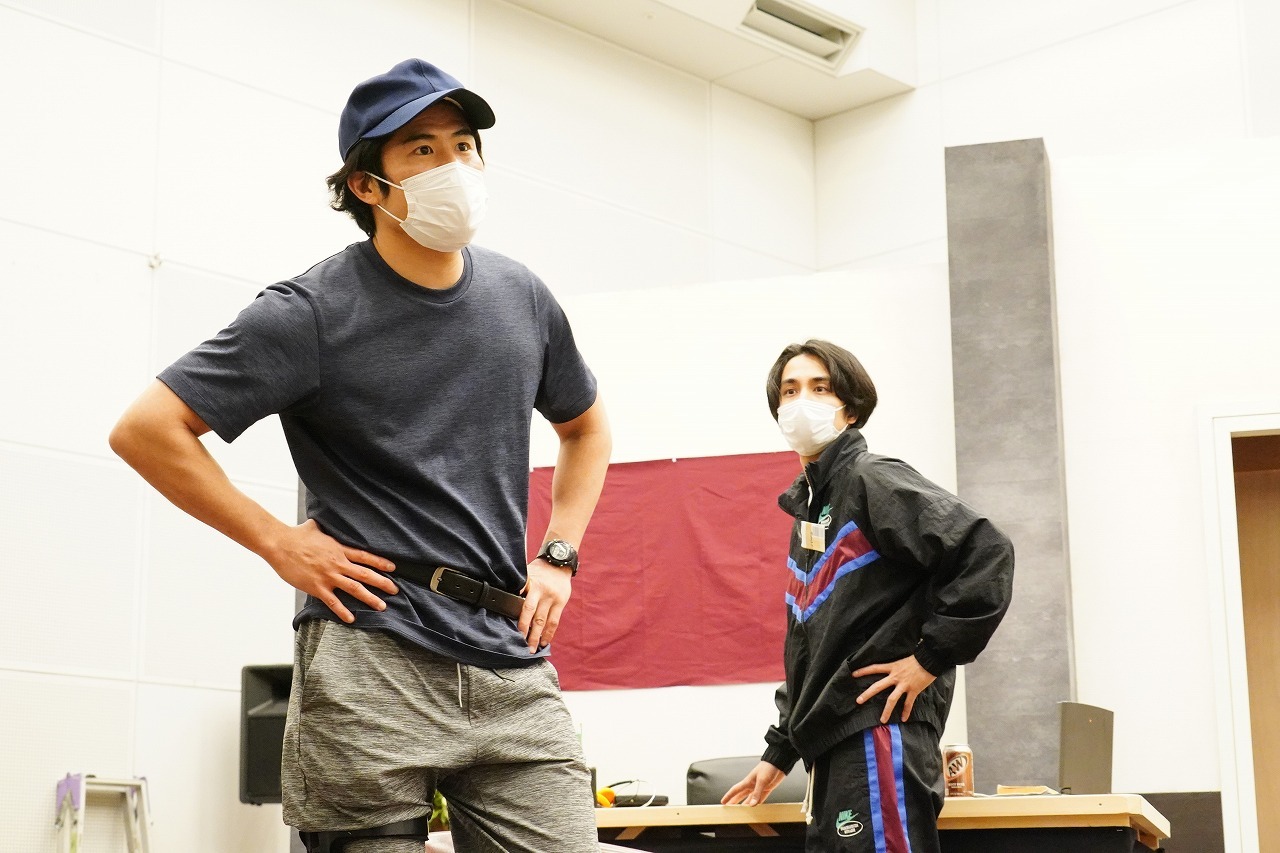 （左から）板橋駿谷、中村 蒼 　撮影：田中亜紀