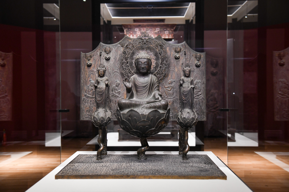 《伝橘夫人念持仏厨子》 飛鳥時代（7〜8世紀）　奈良・法隆寺蔵