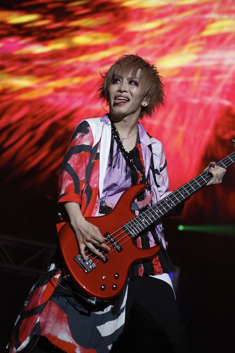 燕／BugLug『5＋君＝∞』2017年5月7日 日本武道館 撮影＝宮脇 進（PROGRESS-M）