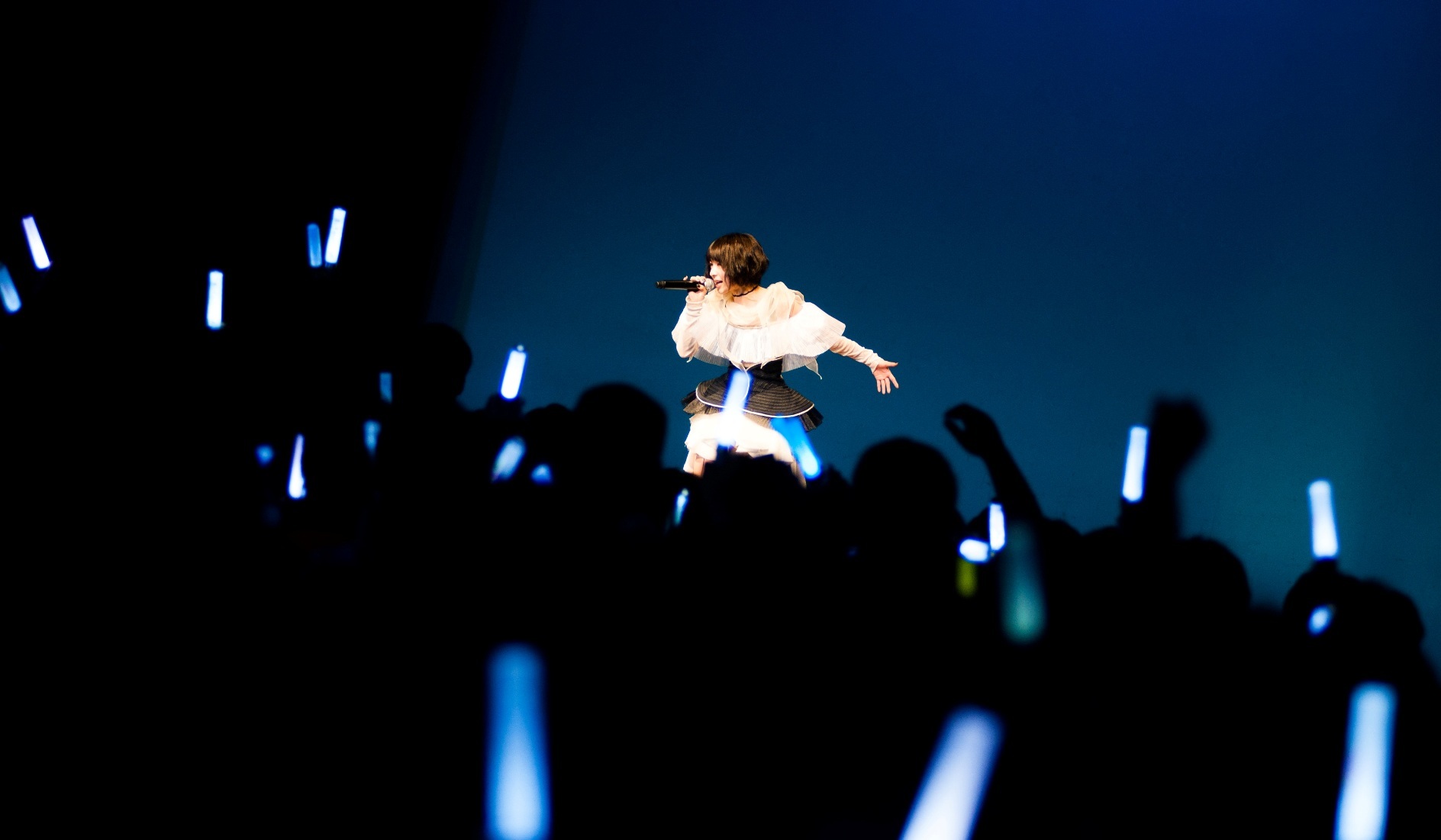綾野ましろ　Photo by HIDEKI AKITA