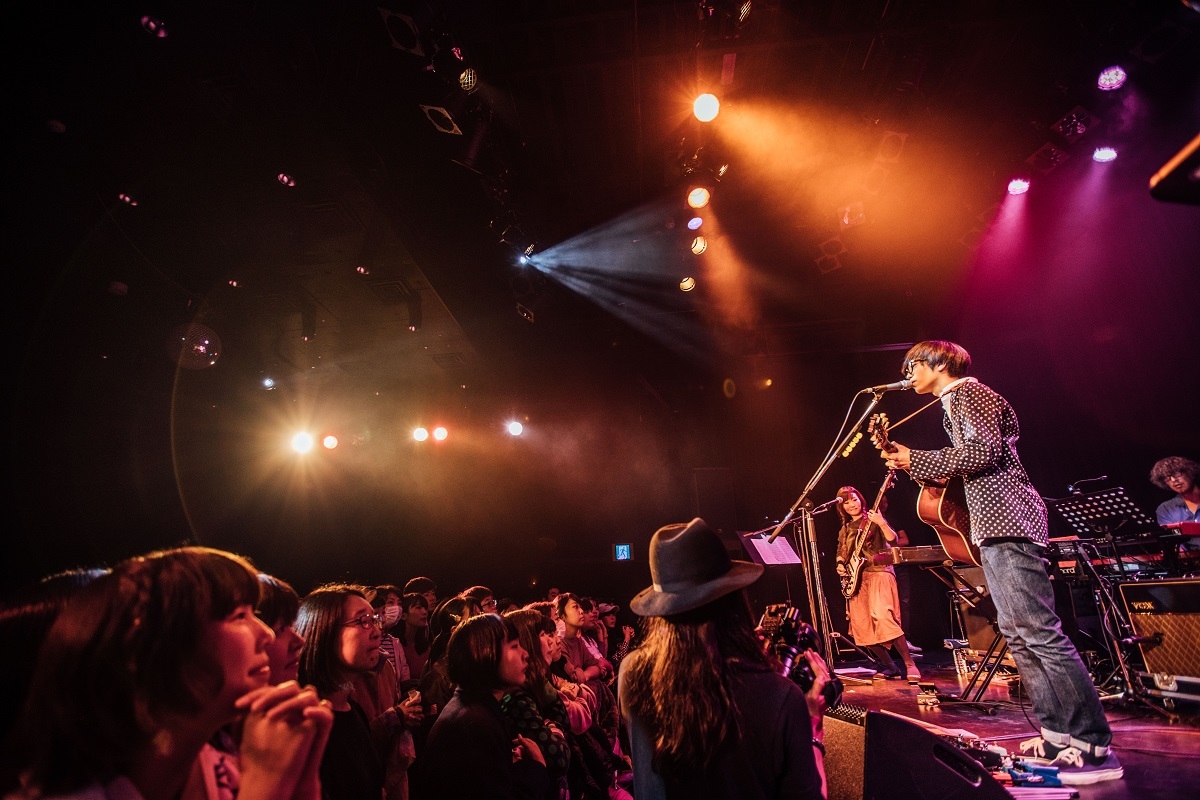 シンリズム Photo by Ray Otabe