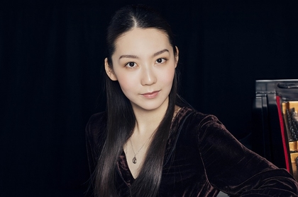 ピアニスト・松田華音インタビュー　『クラシック・キャラバン2023』大阪公演への意気込みを語る