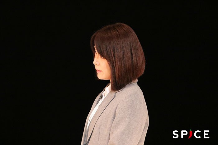 パルコ・プロデュース2025『シャイニングな女たち』舞台写真