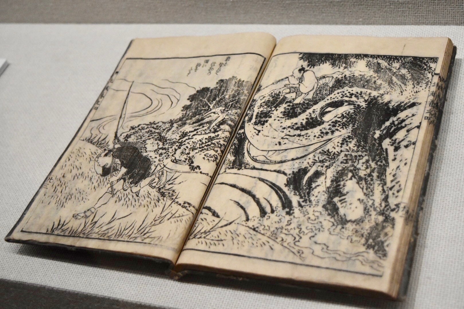 葛飾北斎 『北越奇談』四 怪物 文化9年（1812）すみだ北斎美術館所蔵