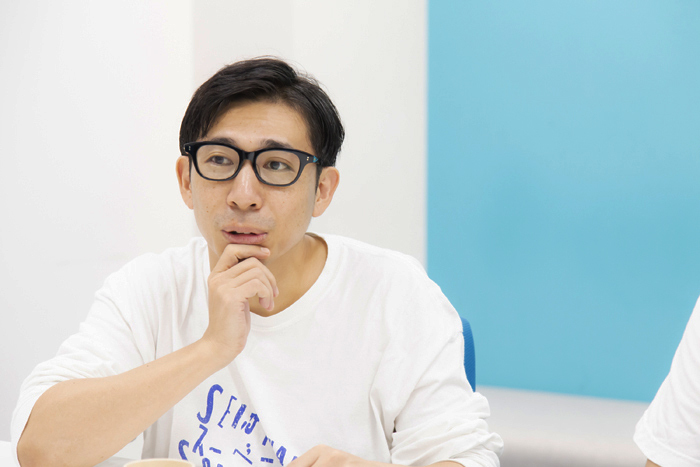 神谷圭介（テニスコート）