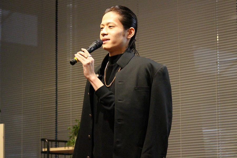 安井一真