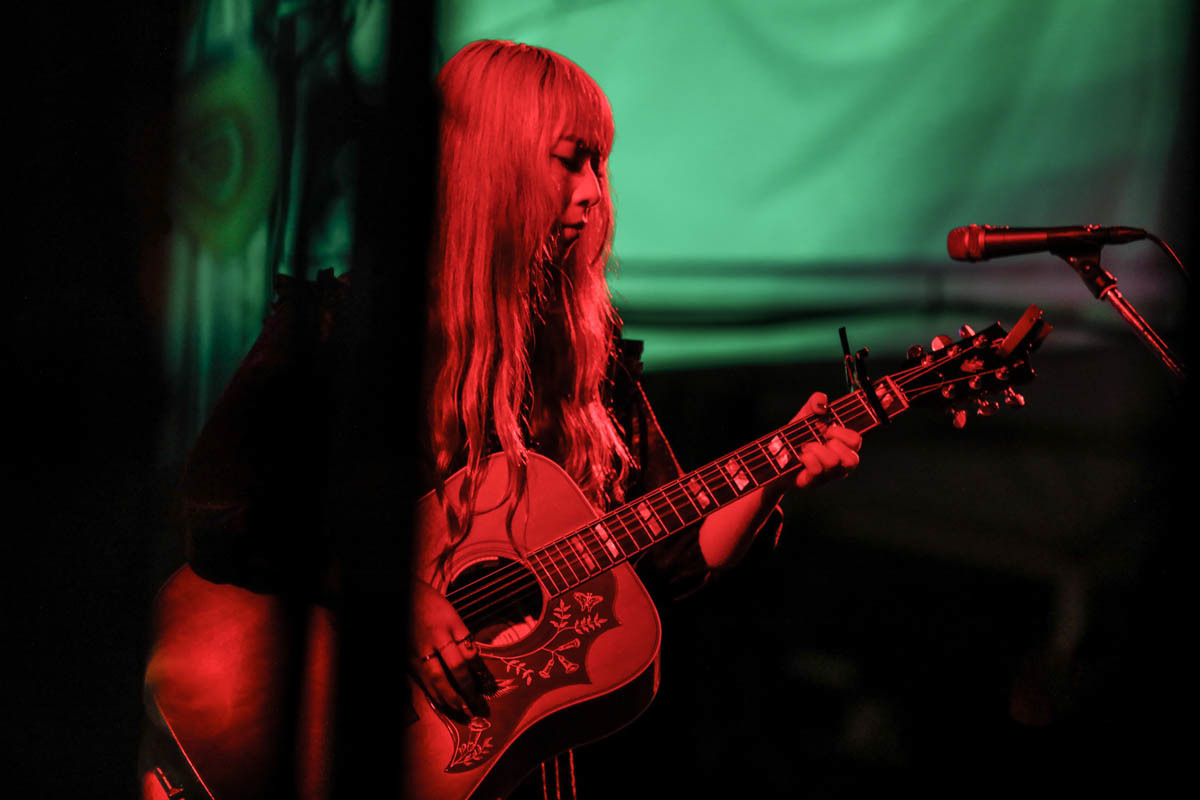 GLIM SPANKY 撮影＝風間大洋
