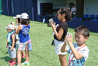 小学生以下の50人が参加できる「打撃練習見学ツアー」