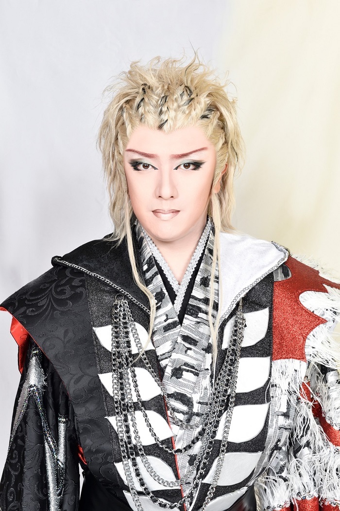 龍 美麗
