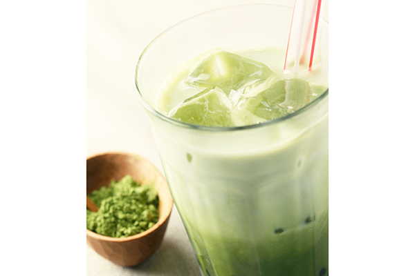 抹茶ミルクフロート（450円）