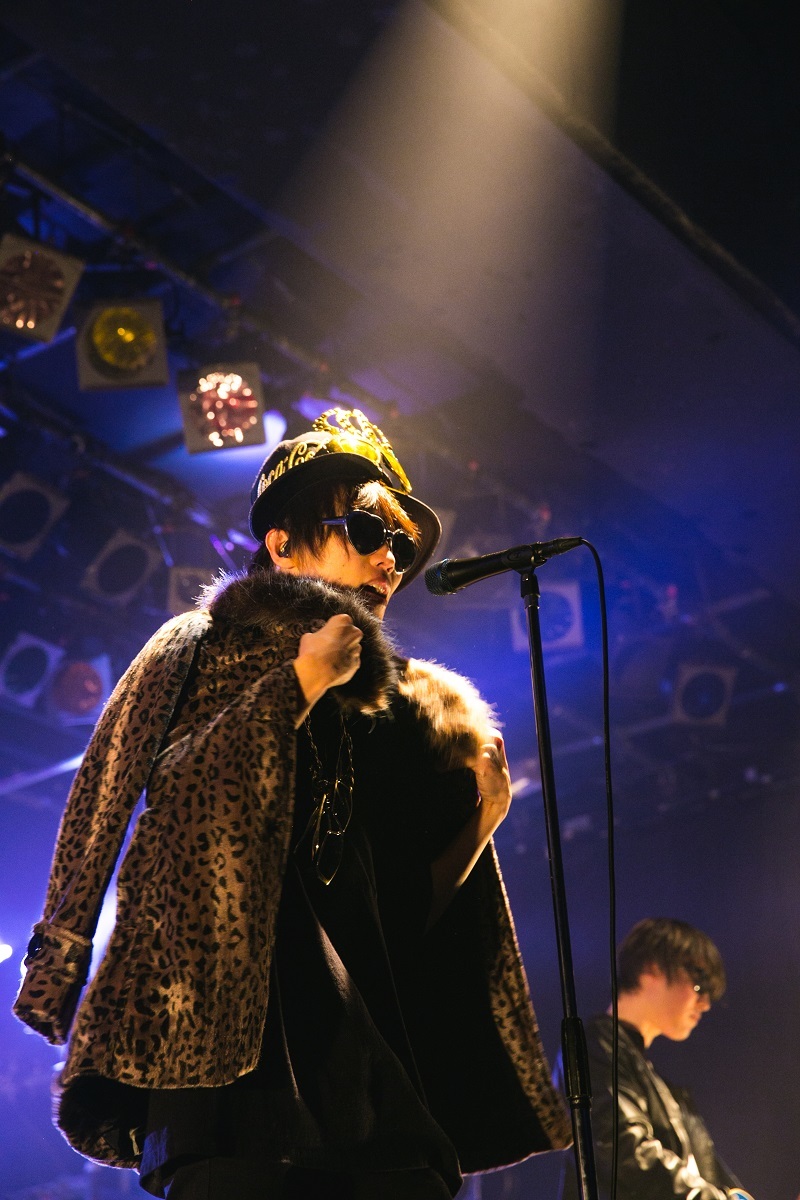 ウソツキ 撮影＝山野浩司