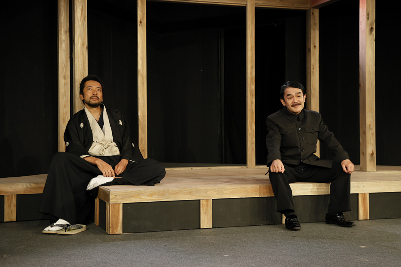 流山児★事務所 宮本研連続上演『夢・桃中軒牛右衛門の』 （撮影：横田敦史）