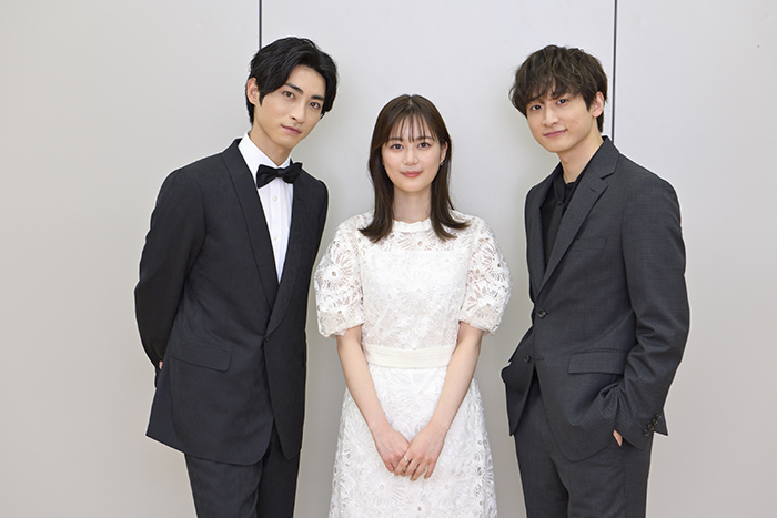 （左から）木村達成、生田絵梨花、小関裕太