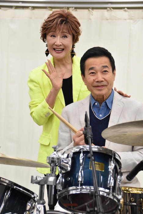 小林幸子、三宅裕司(左から)