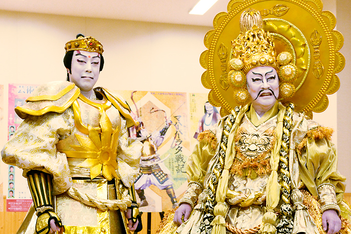 芸術祭十月大歌舞伎『極付印度伝マハーバーラタ戦記』尾上菊之助、尾上菊五郎