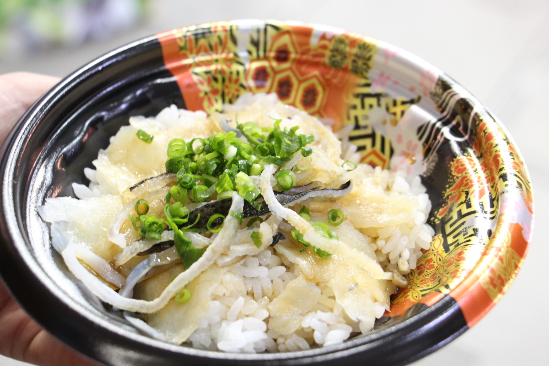 ふぐ刺しぶっかけ丼