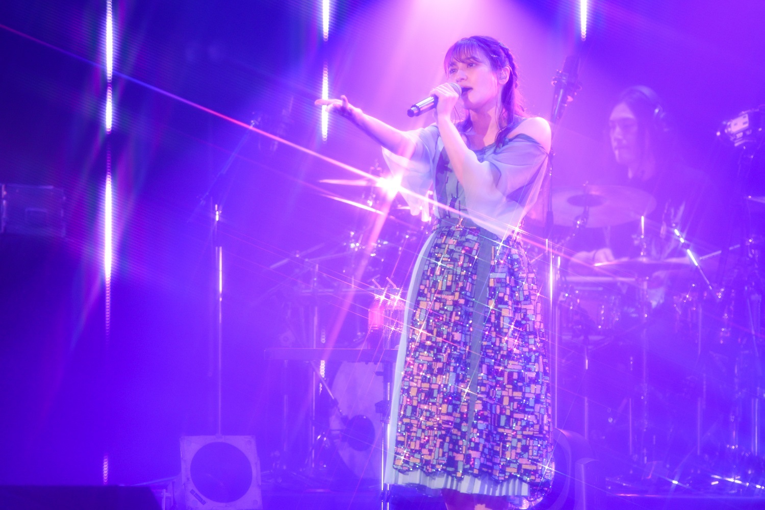 『中島愛 Birthday Eve Special Live ～green diary～』より