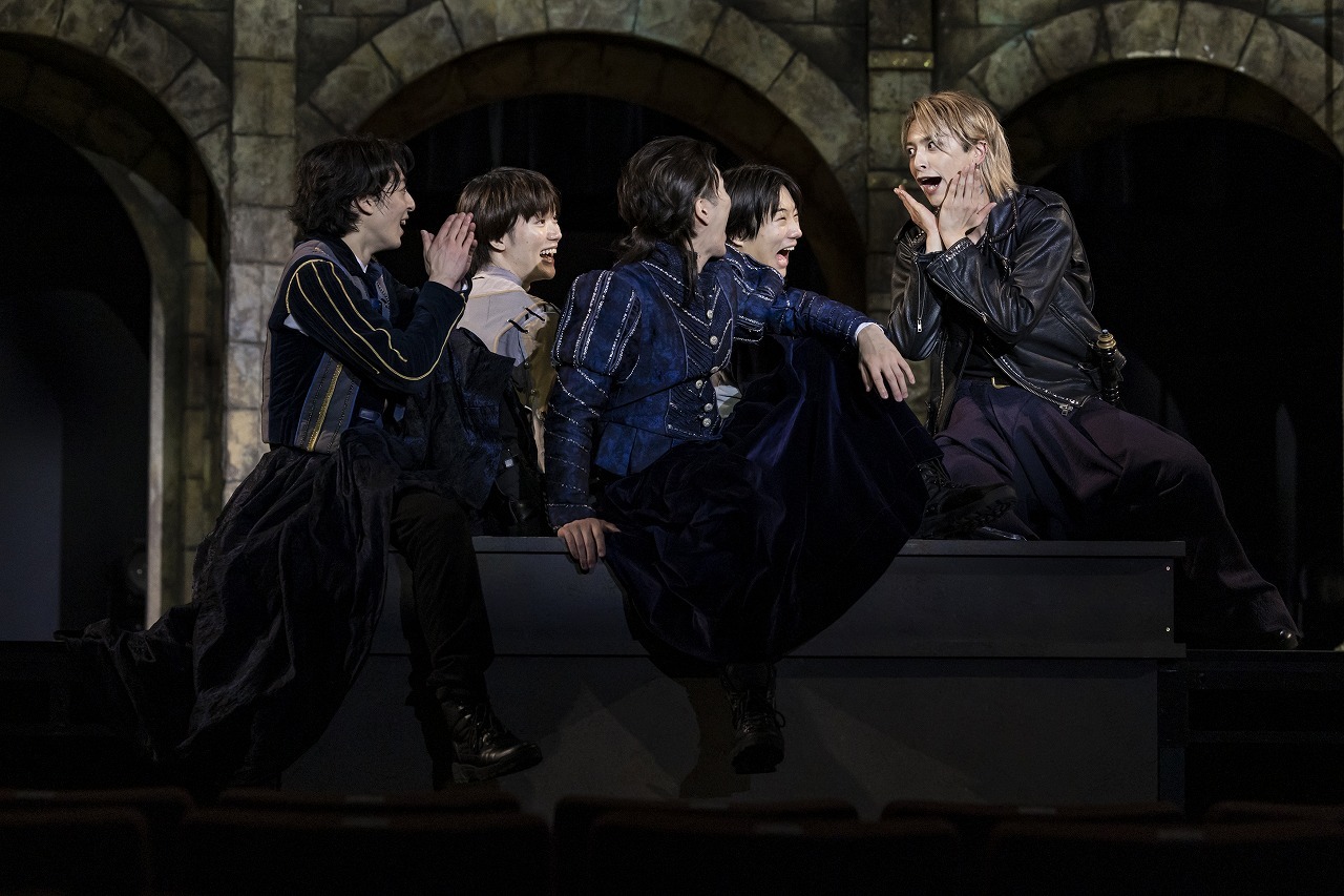 舞台『ロミオとジュリエット』舞台写真 　　撮影：岡 千里