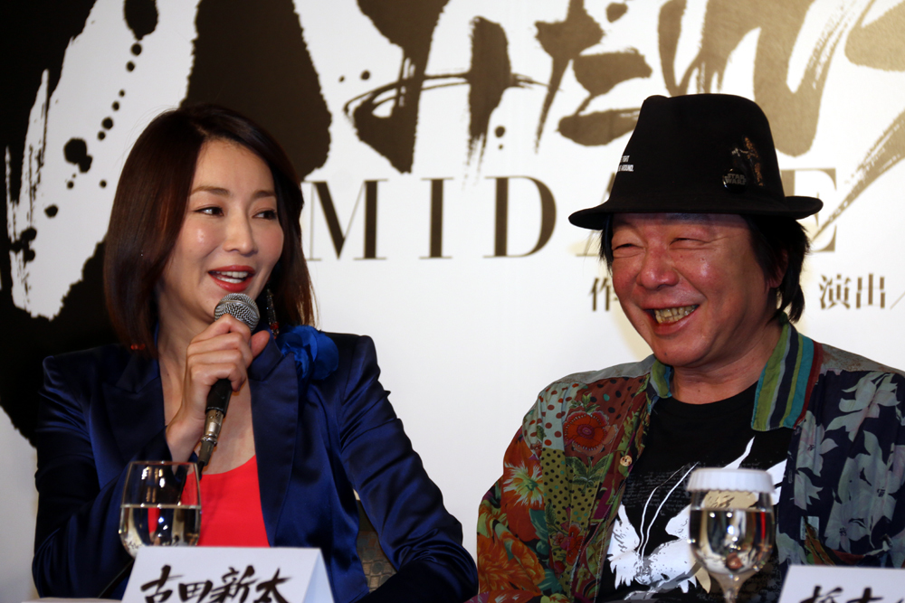 稲森いずみ、古田新太　いのうえ歌舞伎《黒》BLACK「乱鶯」
