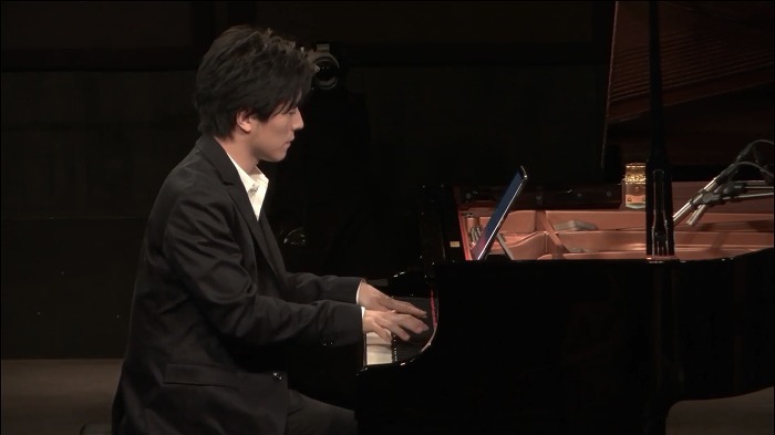 Streaming+より提供