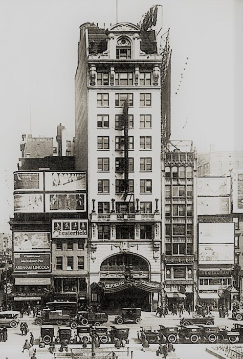 ヴォードヴィル劇場だった頃のパレス劇場（1920年）。