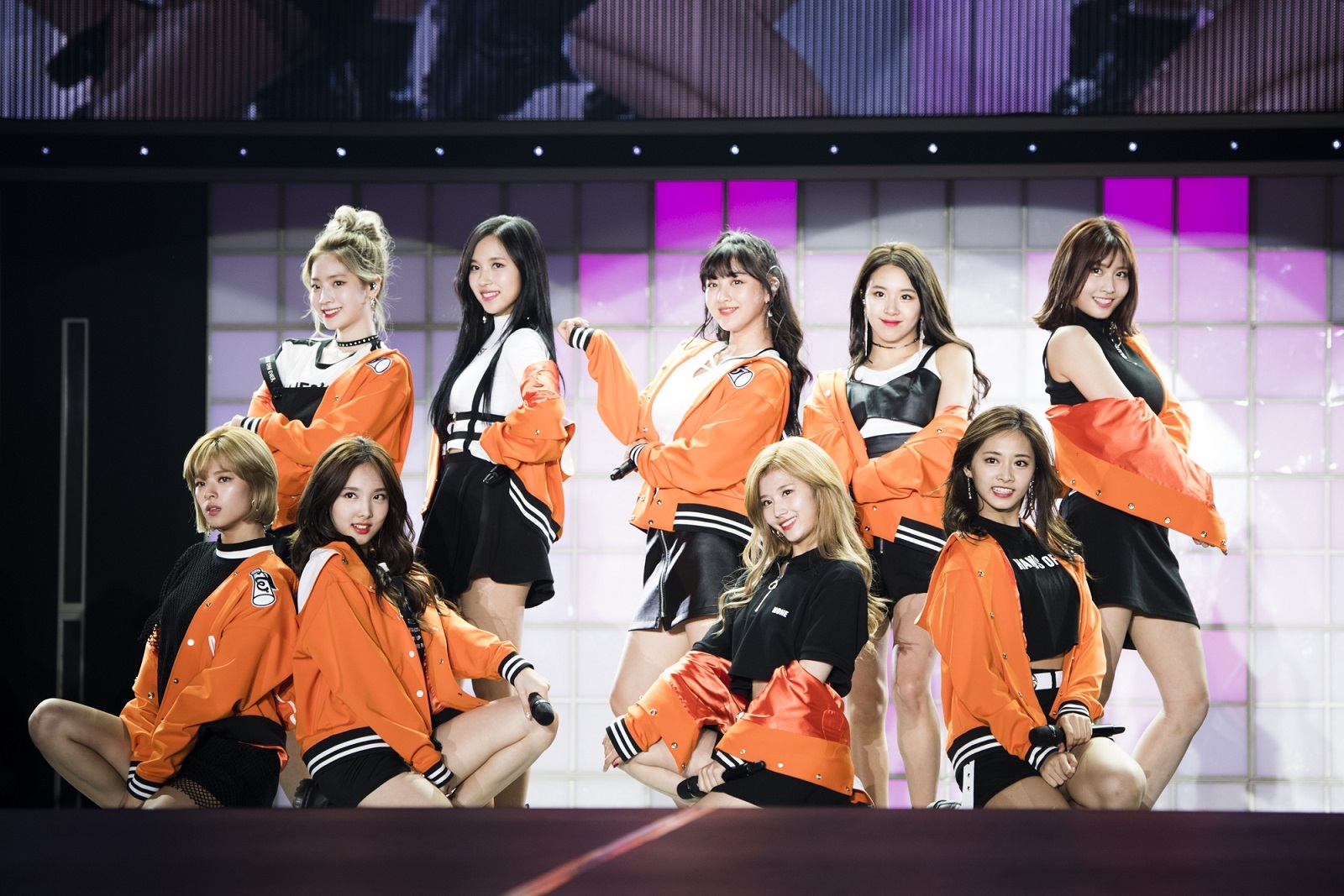 TWICEが日本デビューを記念し、日本初の単独公演を開催 15