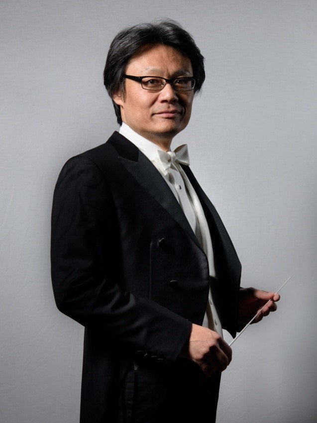 来シーズンで常任指揮者を退任する寺岡清高 (C)木村護