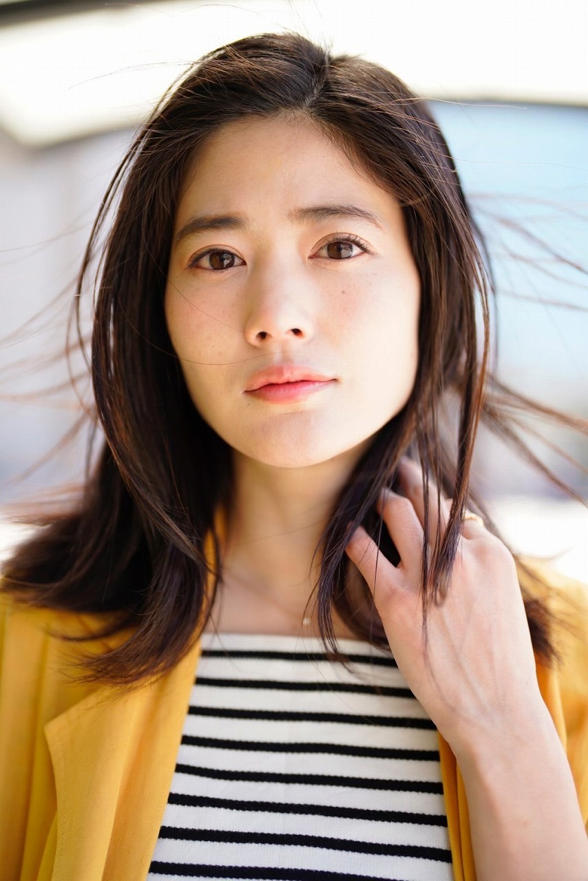 一双麻希
