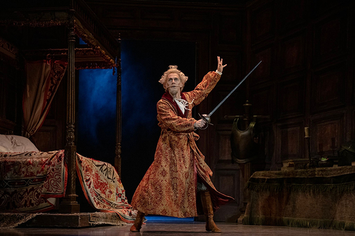 ギャリー・エイヴィス　Gary Avis as Don Quixote (c) ROH 2023 Photographed by Andrej Uspenski