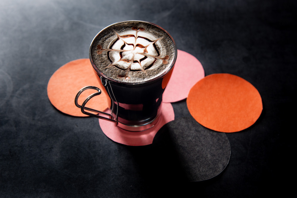 「チャコールモカ」1,200円