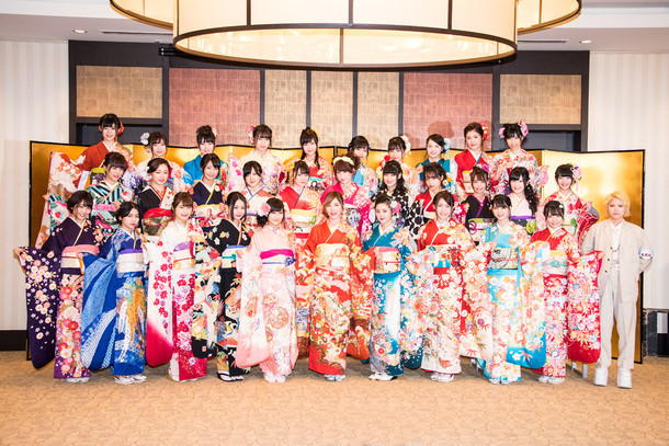AKB48グループの新成人32名。